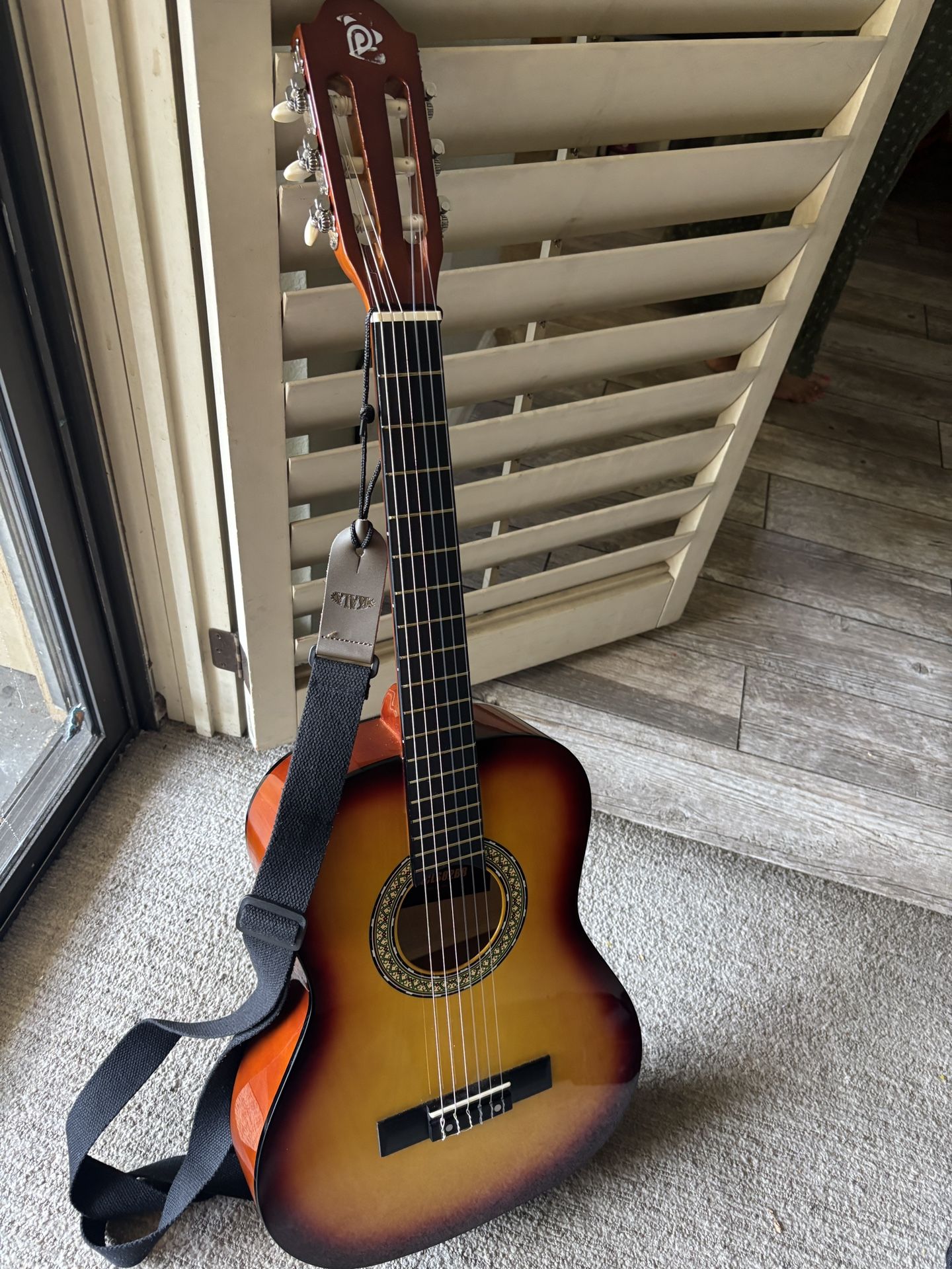 Beginner Guitar with Bag, Strip