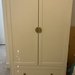 White Wardrobe Closet