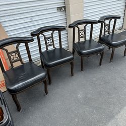 Vintage Dinning Table ( 4 Chairs) 