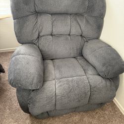 Recliner (Gray)
