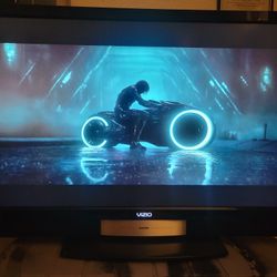 Vizio TV 42" 1080p with 🔥 Firestick 🔥