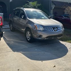 2015 Nissan Rogue Select