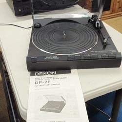 Denon Turntable DP-7F 