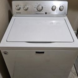 Maytag Washer (Commercial Grade)