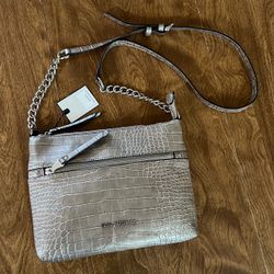 Dana Buchman Women’s Metallic Champagne Faux Leather Zip Chain Crossbody Bag NWT