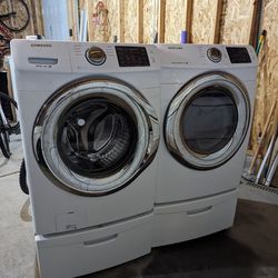 Washer Dryer W/Pedestal 