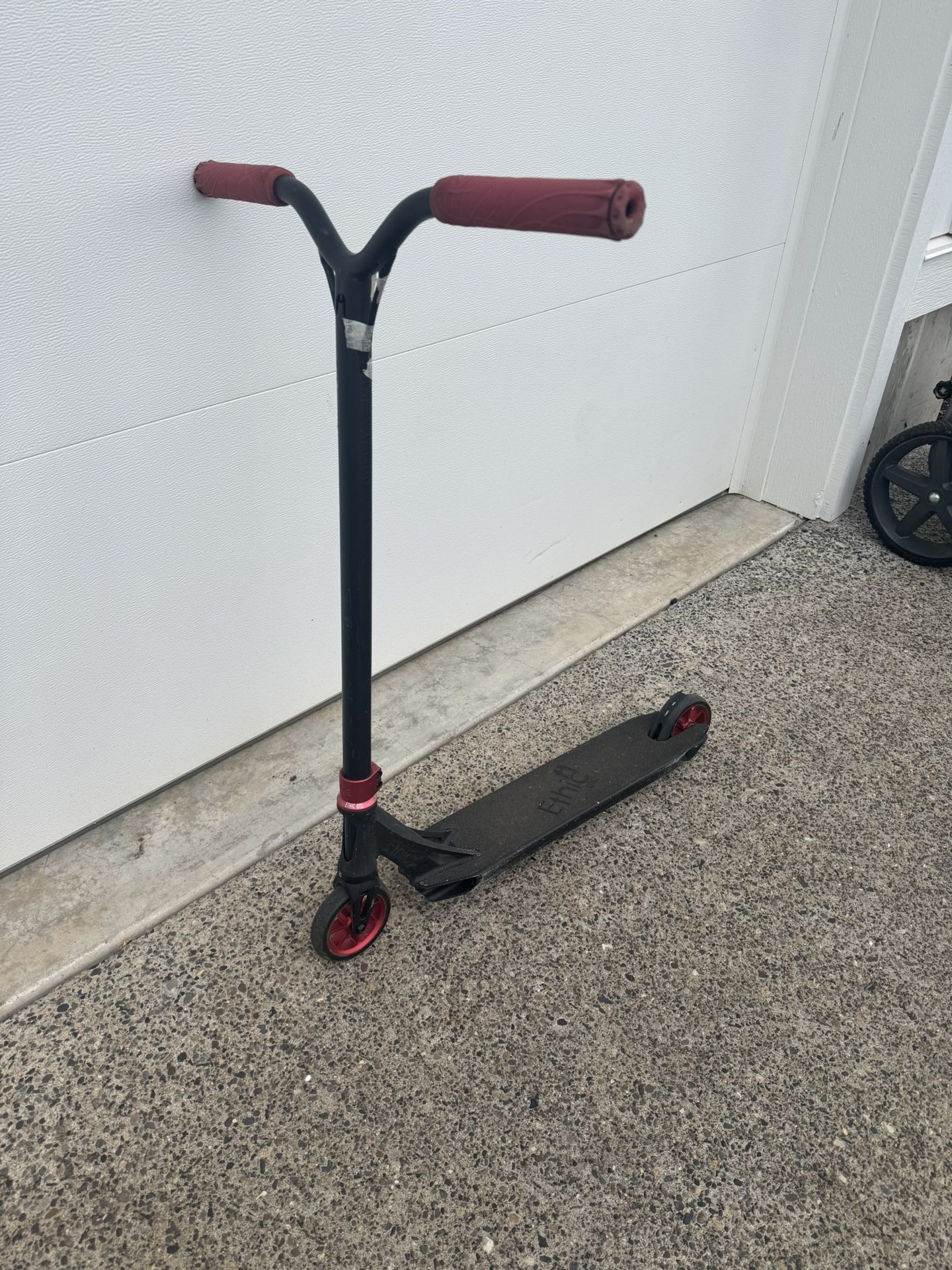 Ethic Pandora Pro Scooter