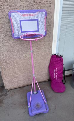 Toddler basketball court