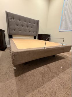 Queen Size Adjustable Bedframe