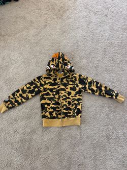 BAPE authentic camo zip-up