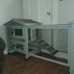 Animal Cage - 8' Long 4' Tall Two Stories And They Have A Bedroom
