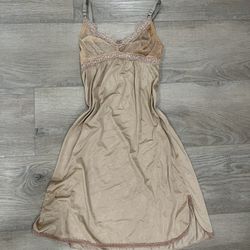 Vintage nude slip