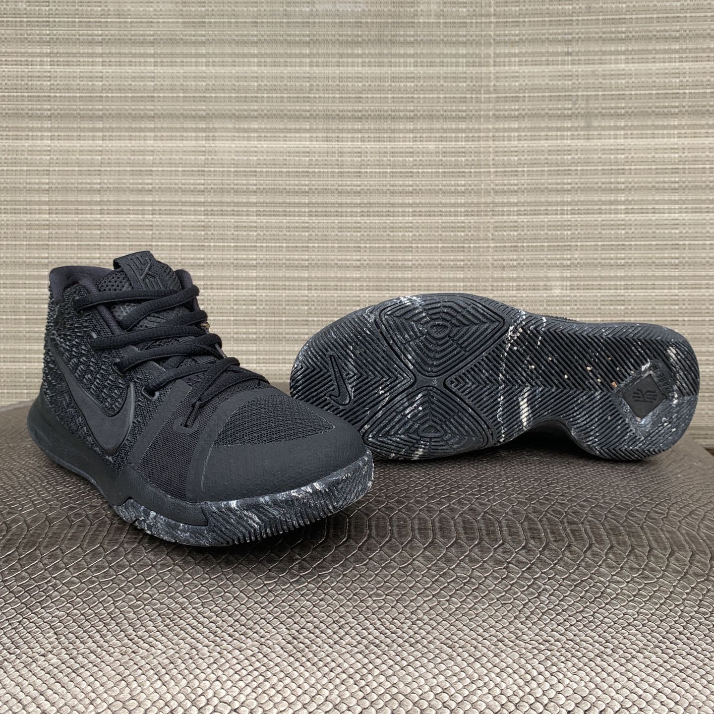 Nike Kyrie 3 EP 