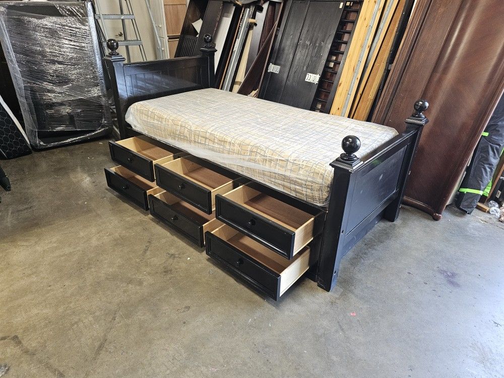 Twin Bed And Mattress