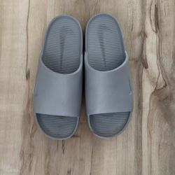 Nike slides Size 10