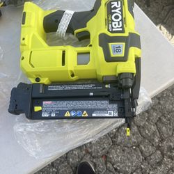 RYOBI ONE+ HP 18V 18-Gauge Brushless Cordless AirStrike Brad Nailer (Tool Only)