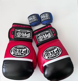 Boxing gloves