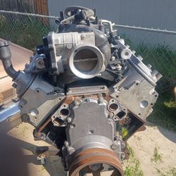 2005 5.3 Chevy  Motor 