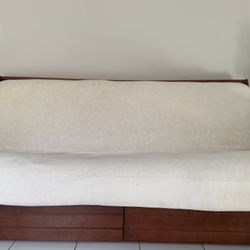 Wood Futon