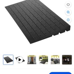 VEVOR Rubber Threshold Ramp, 3" Rise Threshold Ramp Doorway, 3 Channels Cord Cover Rubber Solid Threshold Ramp, Rubber Angled Entry Rated 2200 Lbs Loa