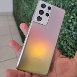 Samsung Galaxy S21 Ultra , Factory Unlocked, Excellent Condition Like New 