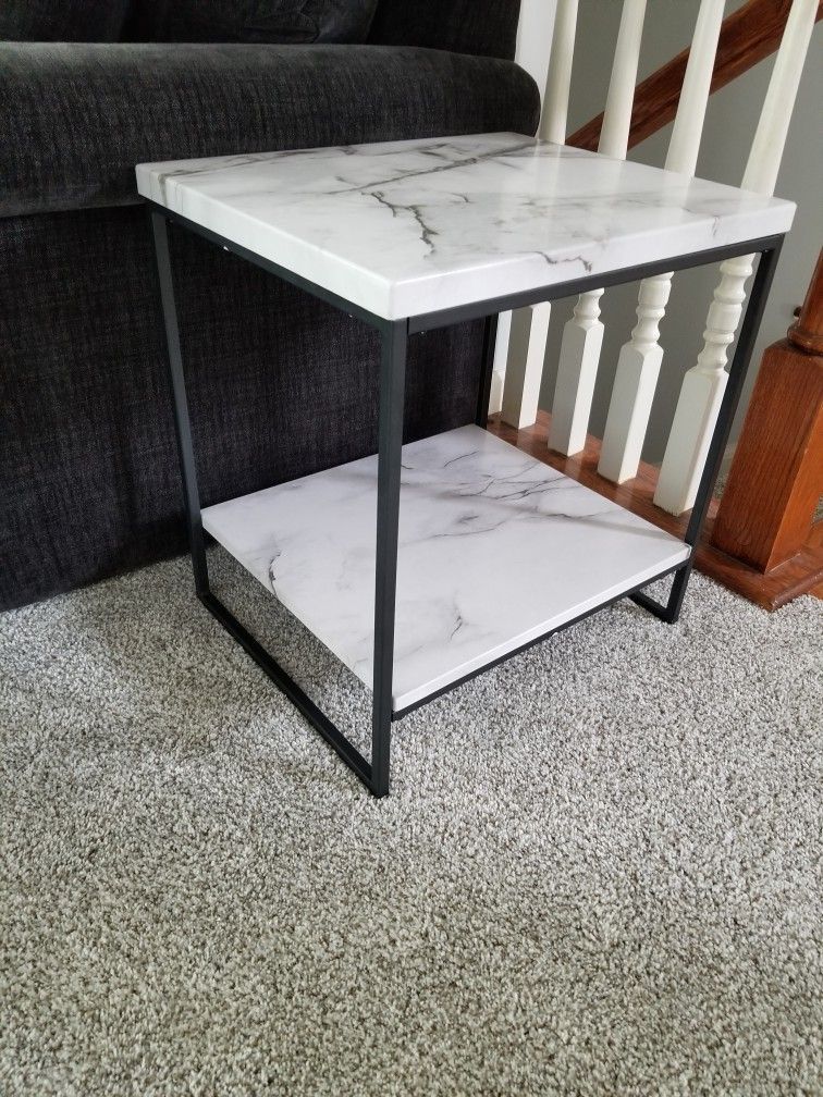 End table
