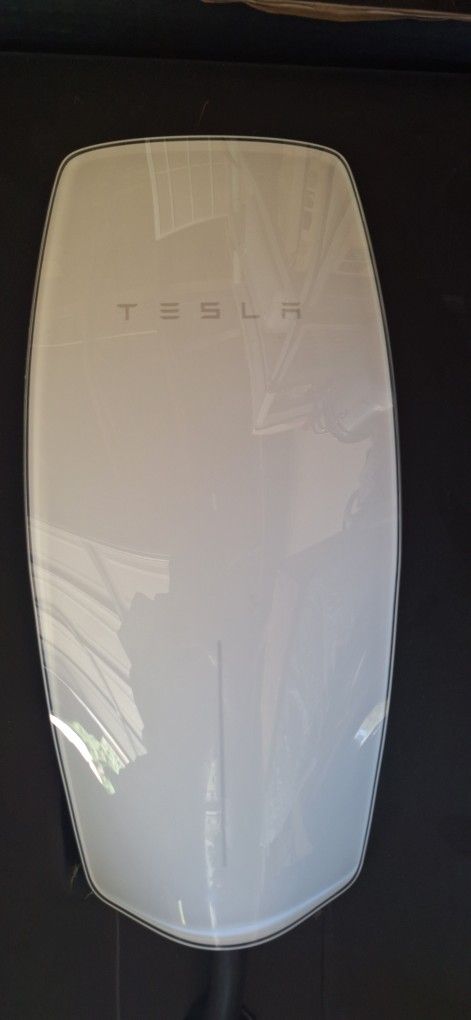 NEW IN BOX WHITE Tesla Wall Connector- Electric Vehicle (EV) Charger With Dual Plug Type - Level 2 48A / 24' Cable