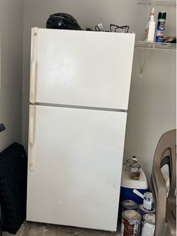 GE Fridge
