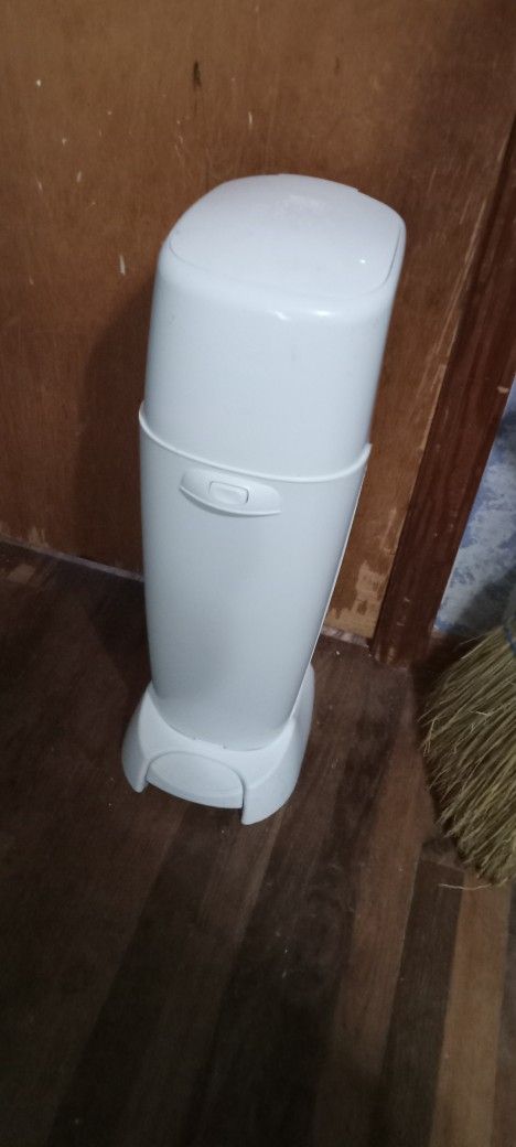 Diaper Genie