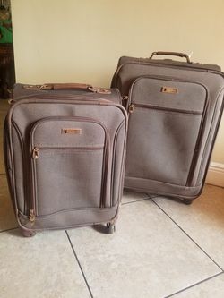 2 Travel bags