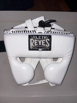 CLETO REYES Boxing Headgear