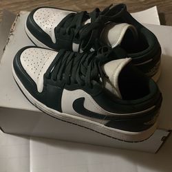 Women’s Air Jordan 1 Low