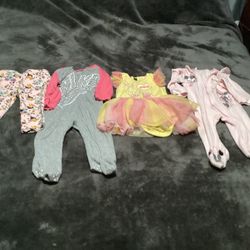 Infant Girls Onesies Size 9Months 24 Pieces 