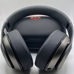 (Authentic) Titanium Beats Studio Bluetooth Wireless Headphones With Noise Canceling #2028