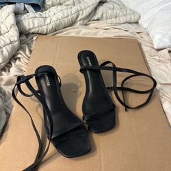 New Strap Express Heels Size 8