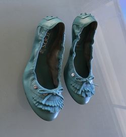 Tod’s women’s Shoes - Size 7 - like new!