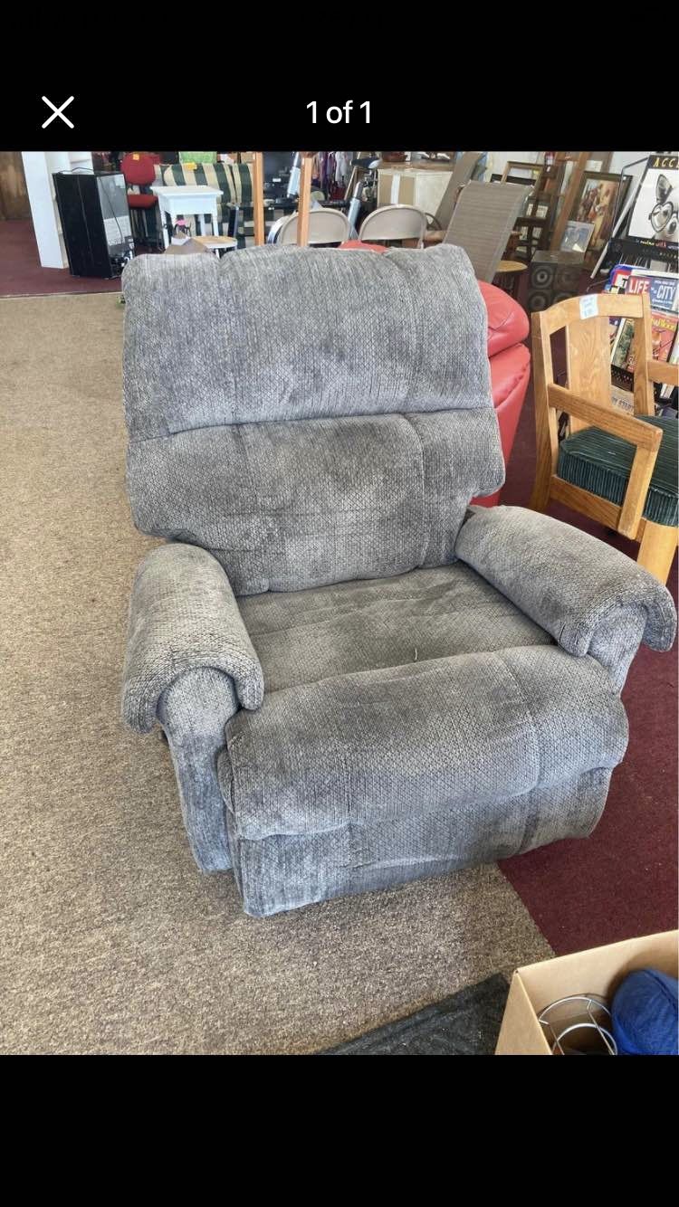 Recliner