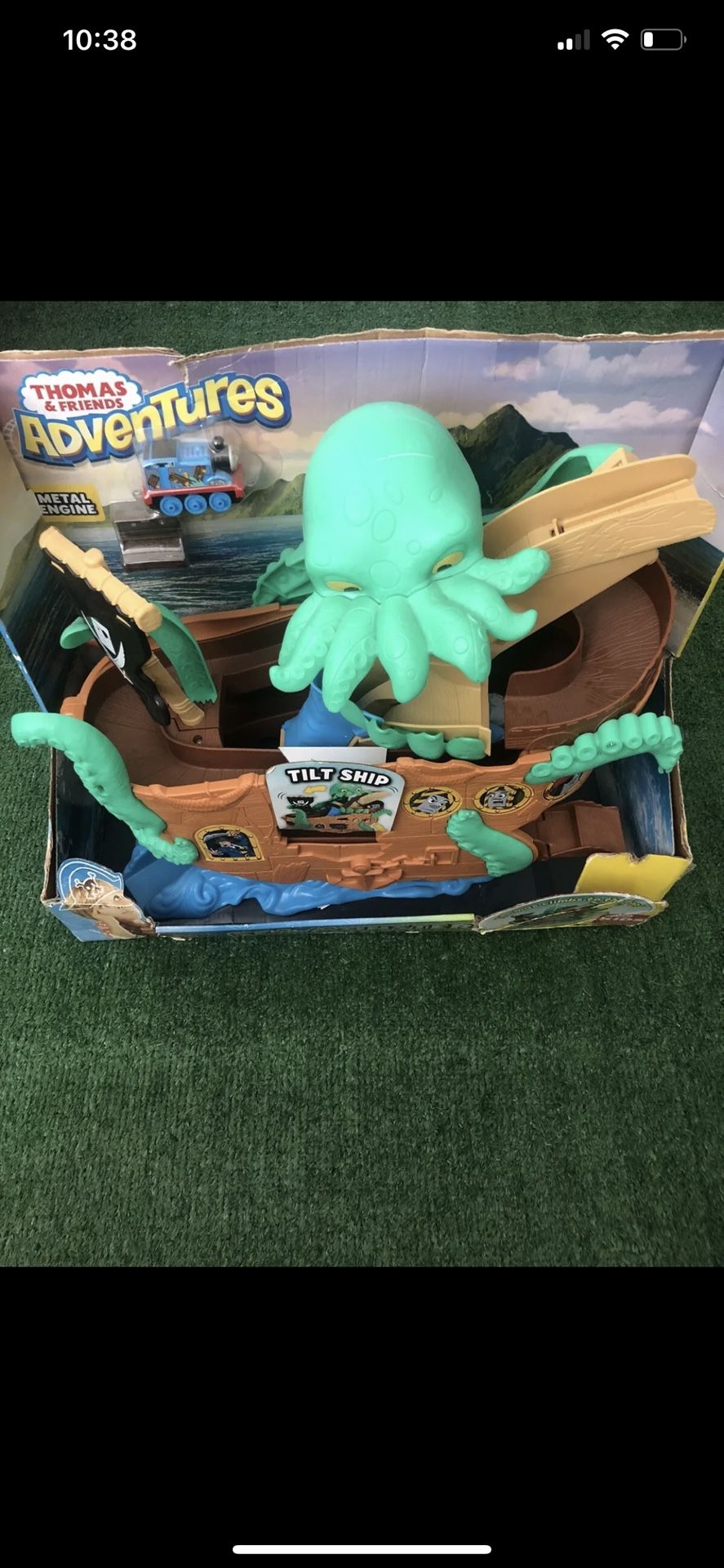 Thomas and Friends Adventures Sea Monster Pirate Set