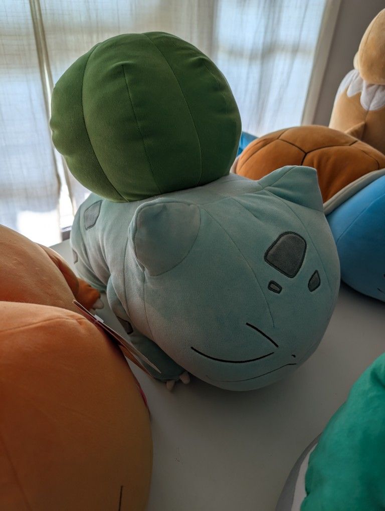 Sleeping Bulbasaur Plush