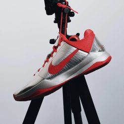 Caitlin Clark x Kobe 5 Protro "Rookie of the Year" Men's Size 11.5