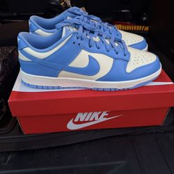 Dunk Low ‘University Blue’