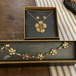 Monet Jewelry set