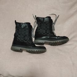 Coach Laura boots 9.5B