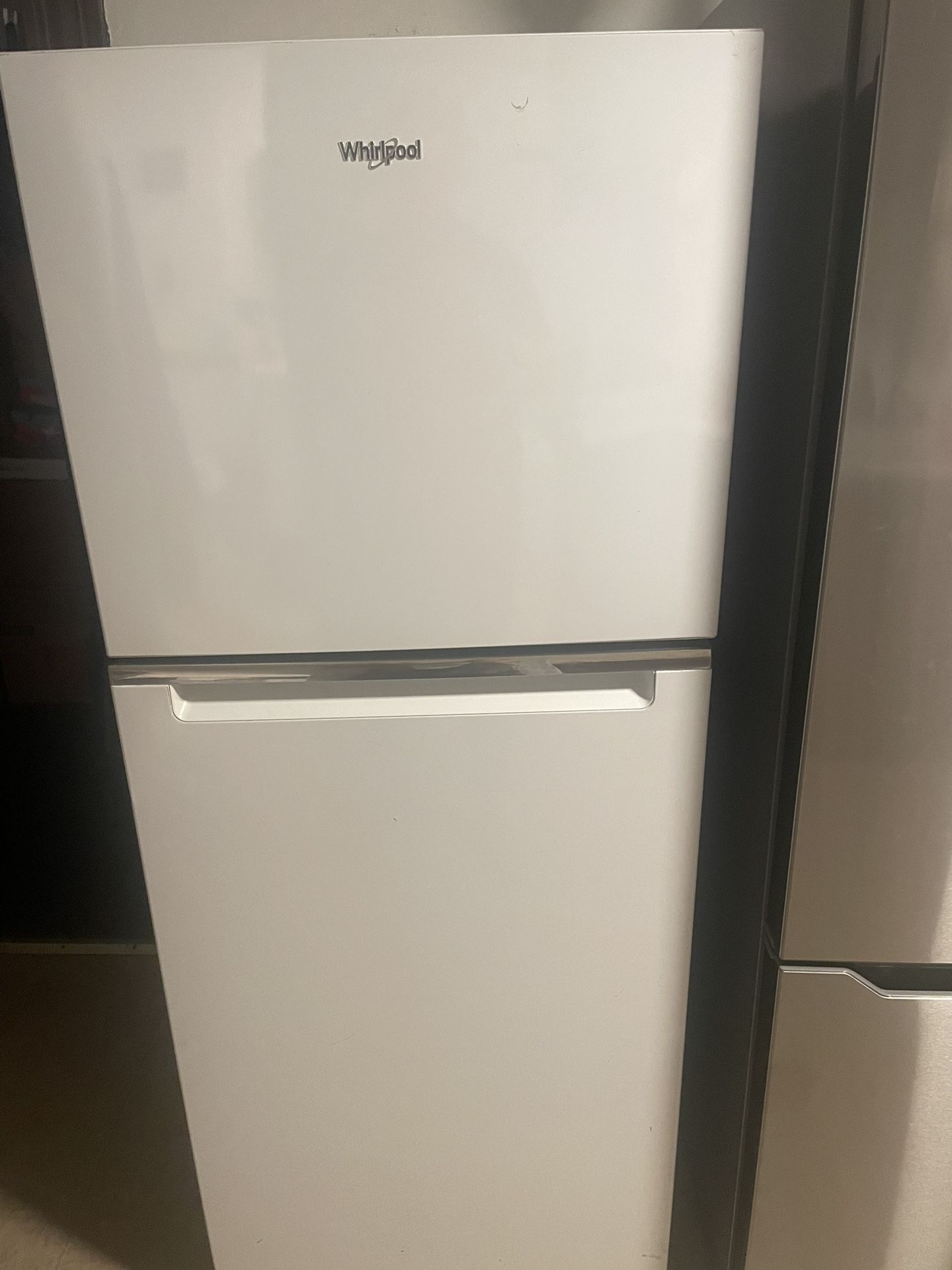 3 Year Old Small Size Refrigerator 