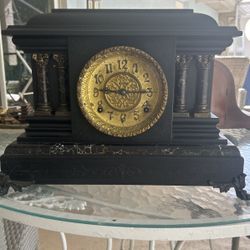 Mantle Clock Antique ‘20’s