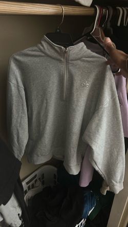 Alo grey quarter zip