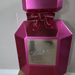 Victoria Secret Bombshell Advent Calendar 12 Pc.