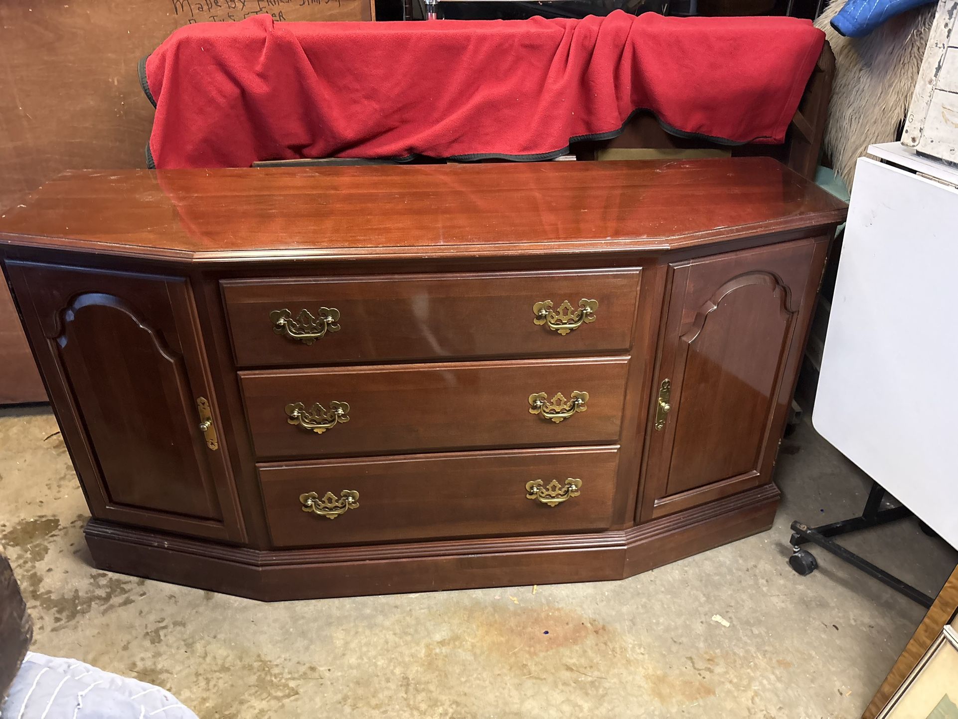 Ethan Allen Buffet Server