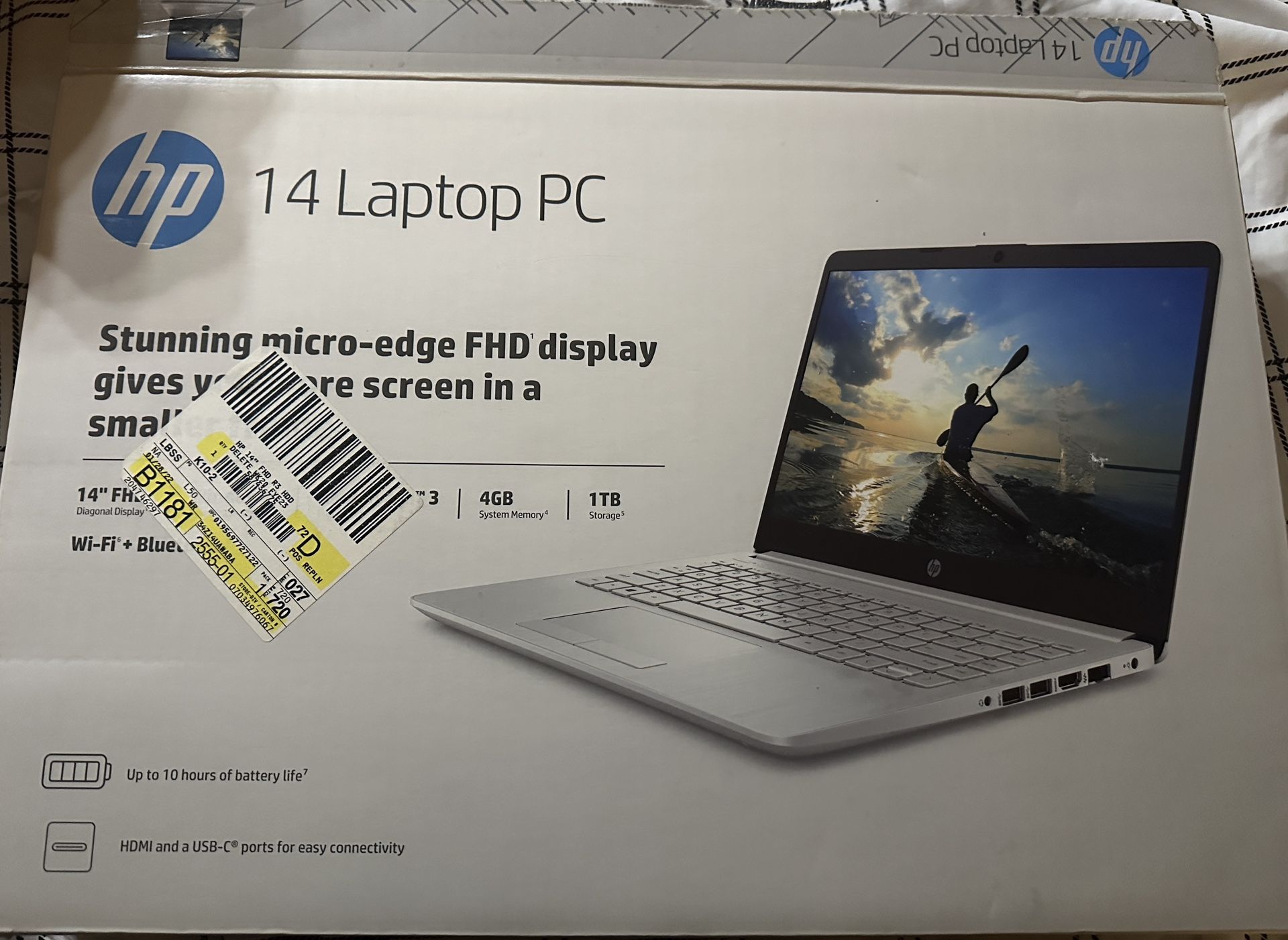 HP 14 Laptop 14-dk1035wm *Like New*