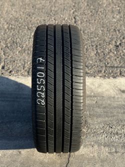 225/50/17 MICHELIN DEFENDER (1 TIRE)